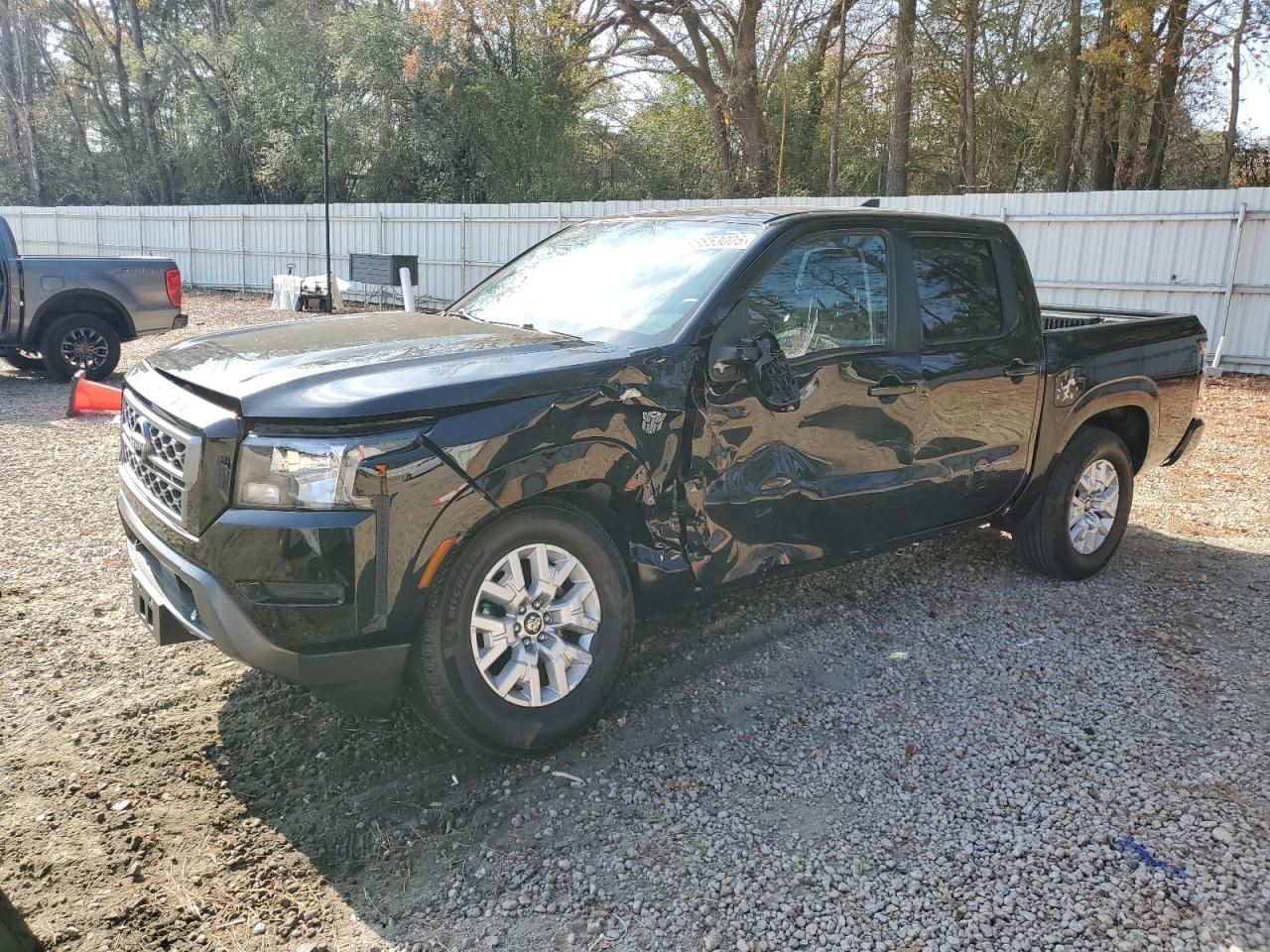2023 Nissan Frontier s
