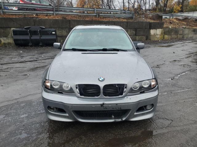 2004 BMW 325 xi
