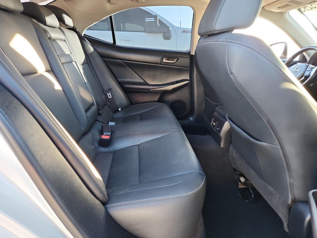 2017 Lexus Is 200t