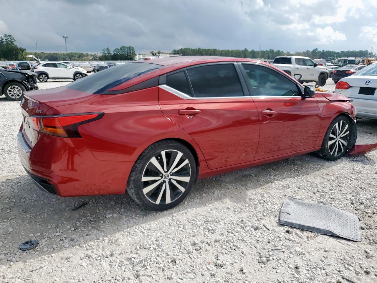 2020 Nissan Altima sr