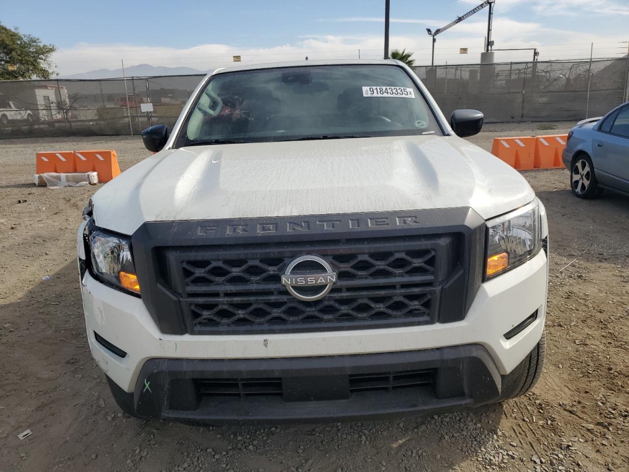 2024 Nissan Frontier s