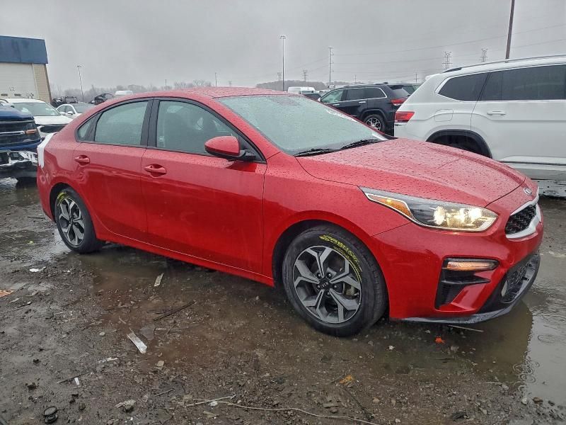 2021 KIA Forte fe
