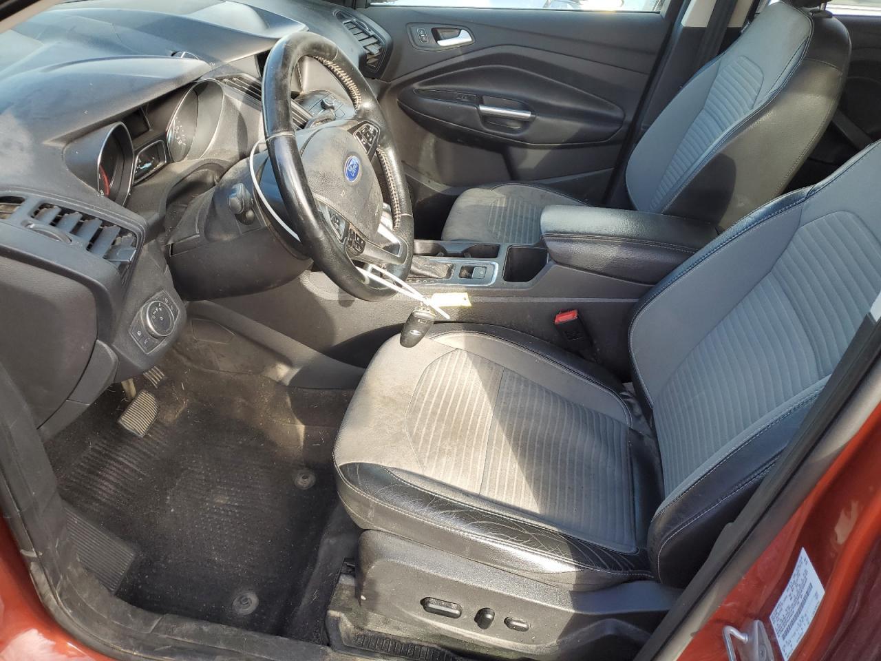 2019 Ford Escape se