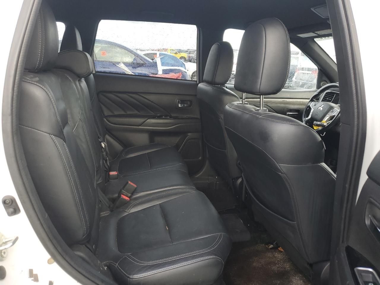 2022 Mitsubishi Outlander sel