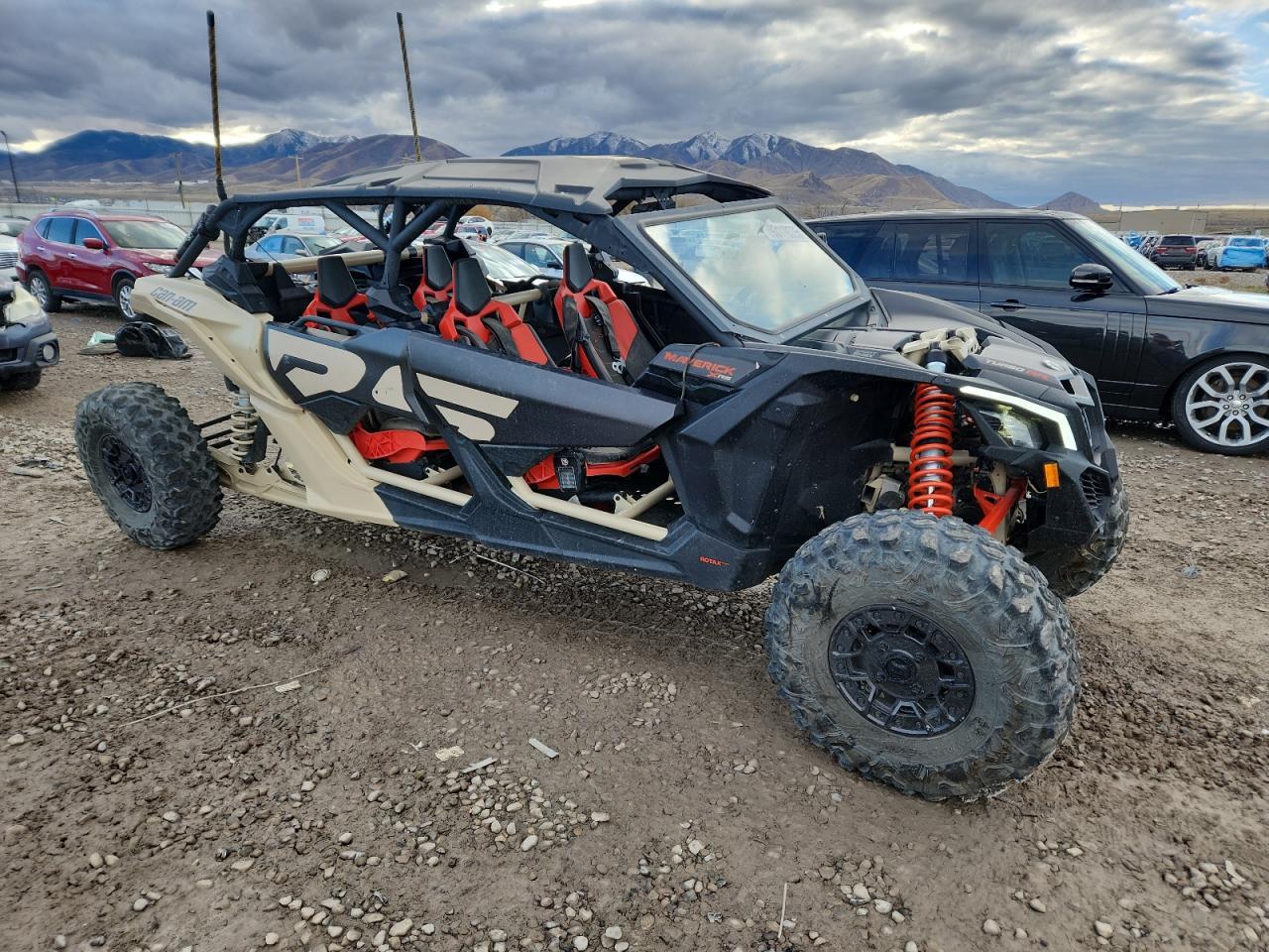 2023 Can-Am Maverick X-utility Vehicle