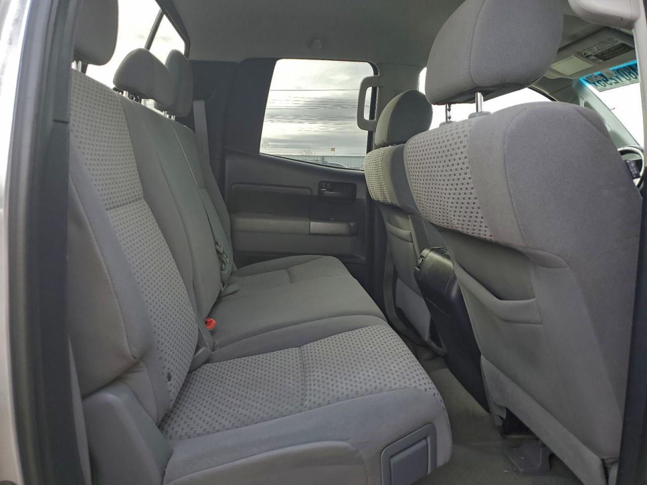 2010 Toyota Tundra Double cab SR5