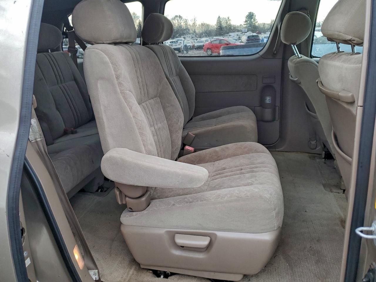 2000 Toyota Sienna le