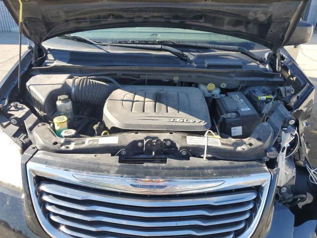 2014 Chrysler Town & Country Touring