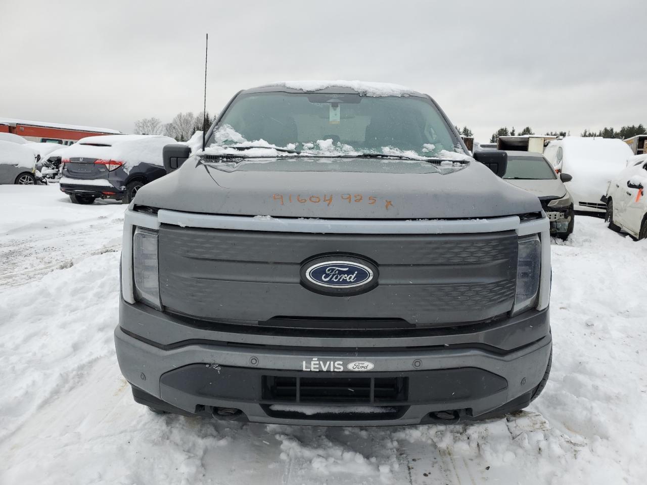 2023 Ford F150 Lightning pro