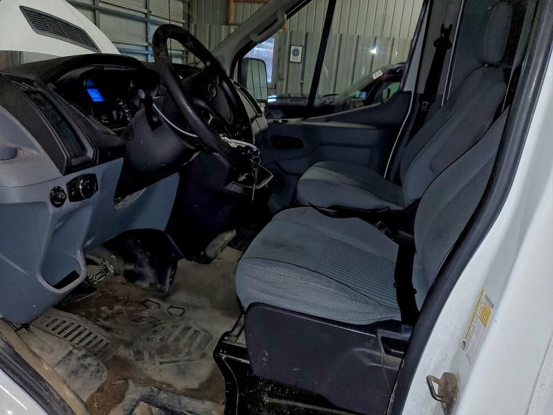 2015 Ford Transit 250 Delivery Van