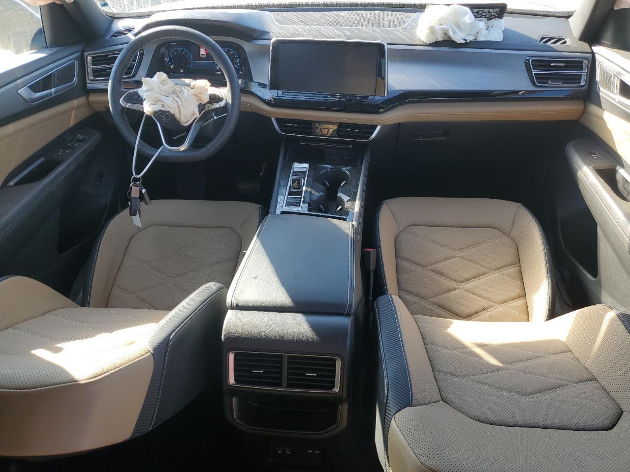 2024 Volkswagen Atlas Cross Sport se