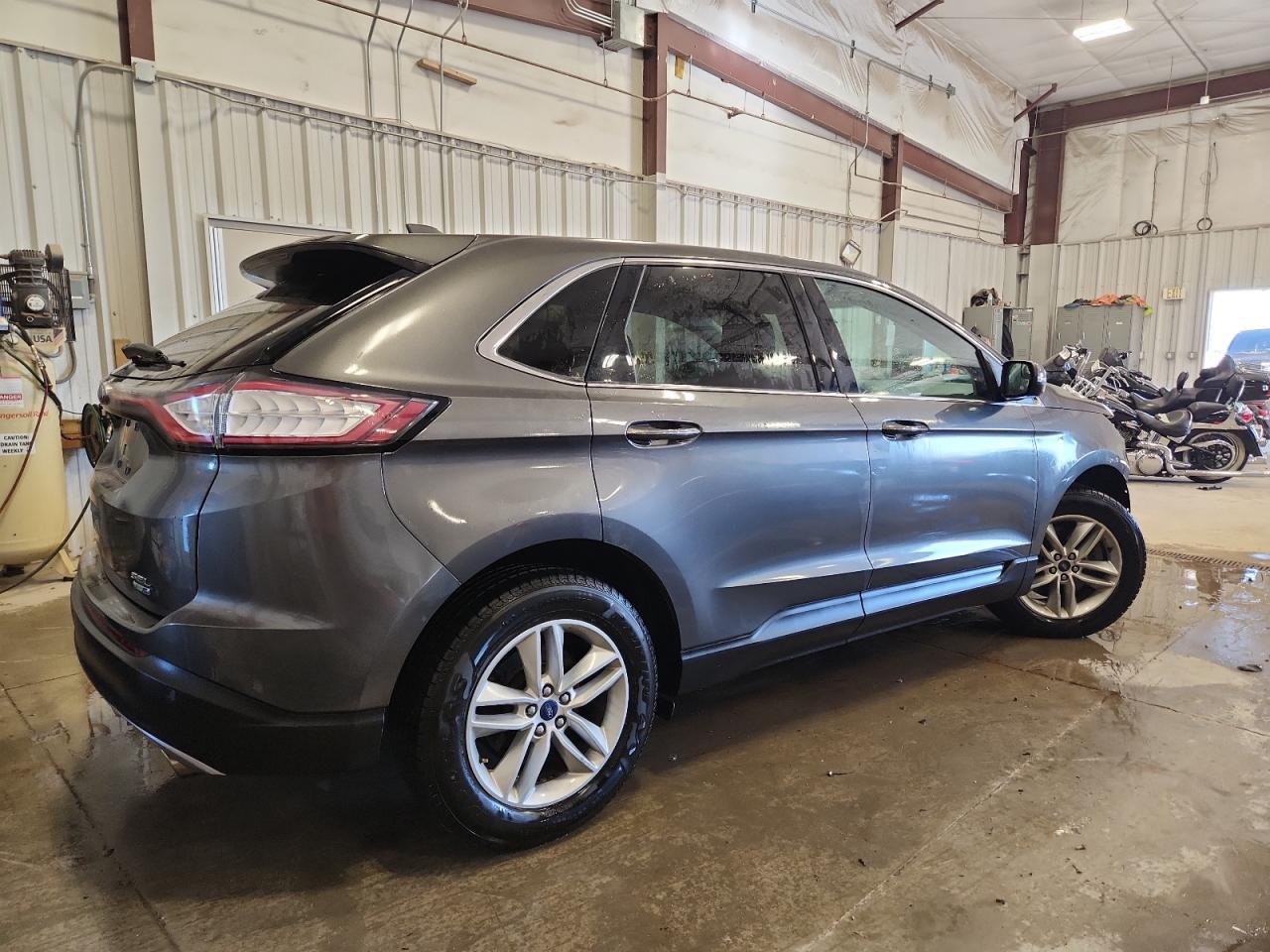 2018 Ford Edge sel