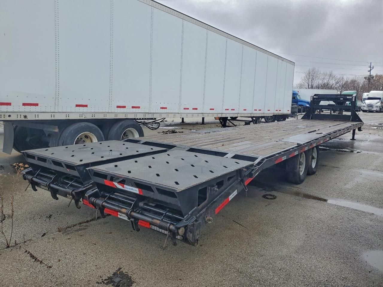 2024 Rawmaxx FDX-40-27K Equipment Trailer