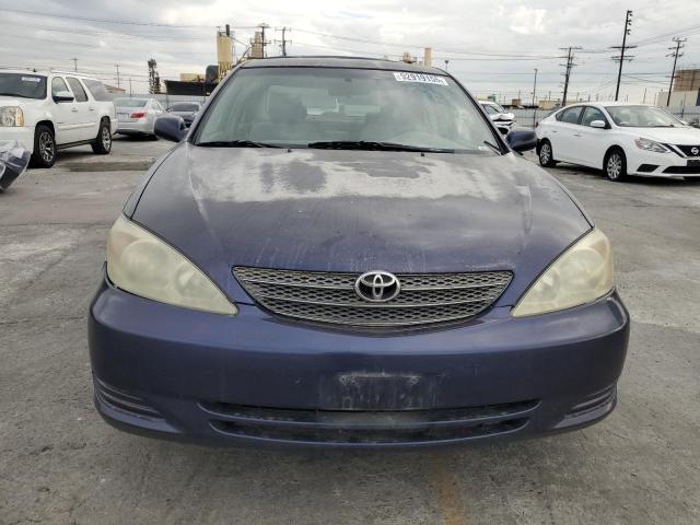 2004 Toyota Camry le