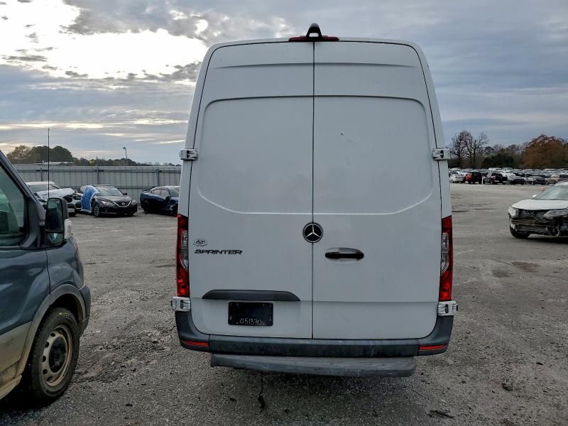 2021 Mercedes-Benz 2021 Mercedes Benz Sprinter 2 Utility / Service va