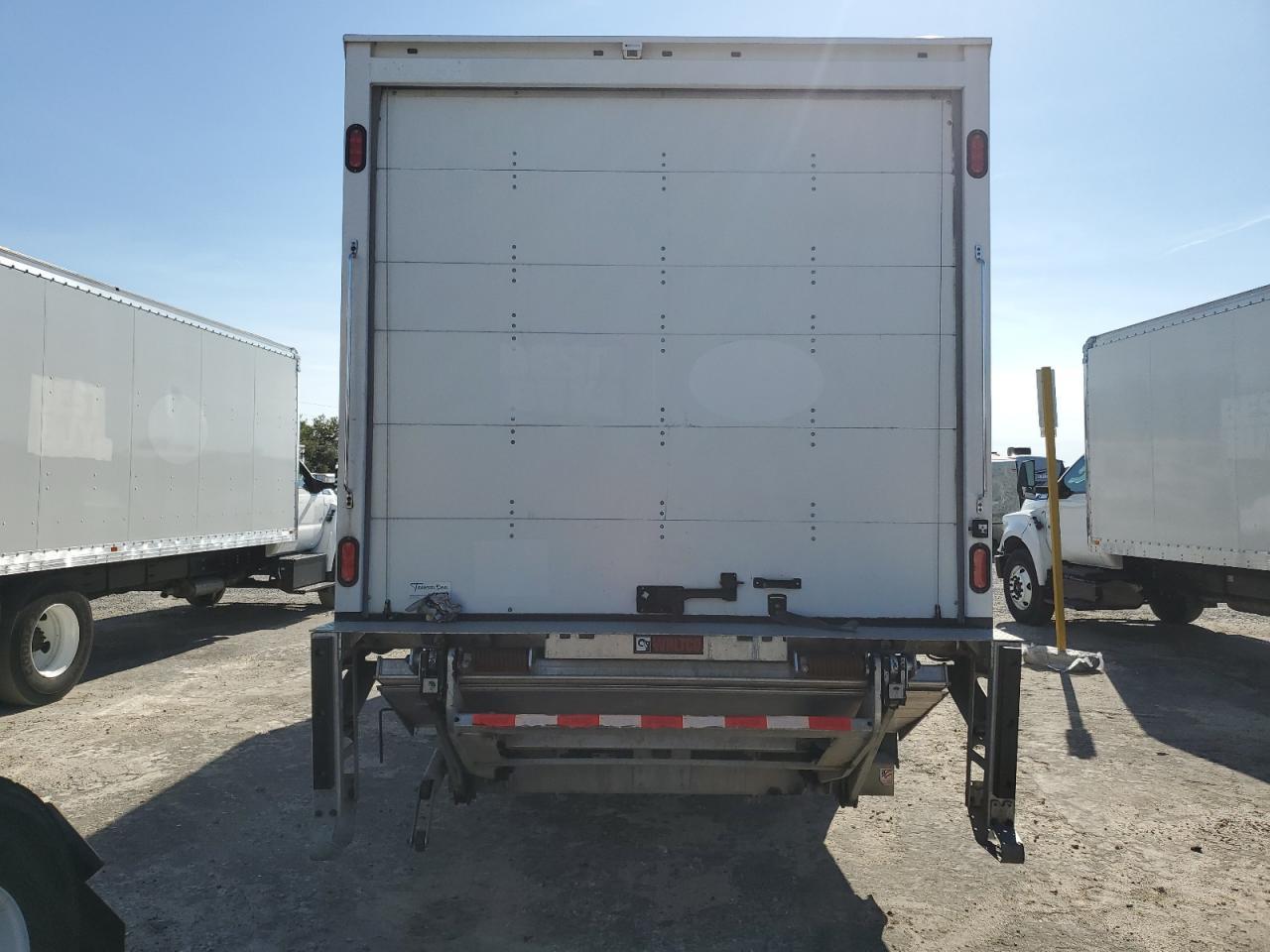 2022 Ford F650 Super Duty BOX Truck