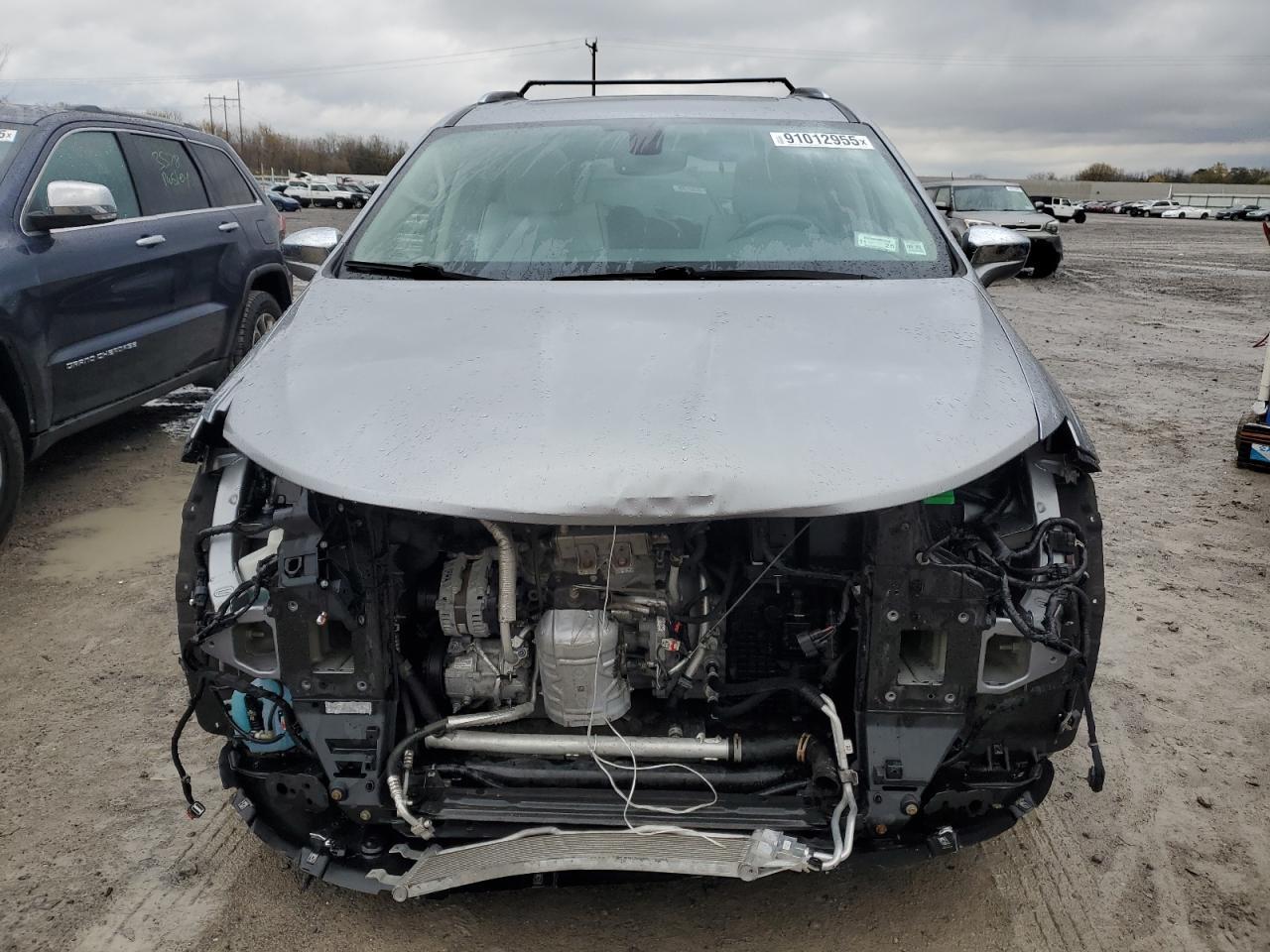 2020 Chrysler Pacifica Limited