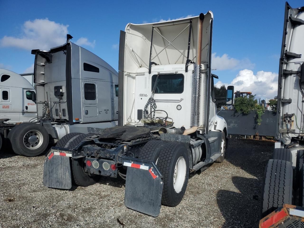 2020 Kenworth T680 Semi Truck
