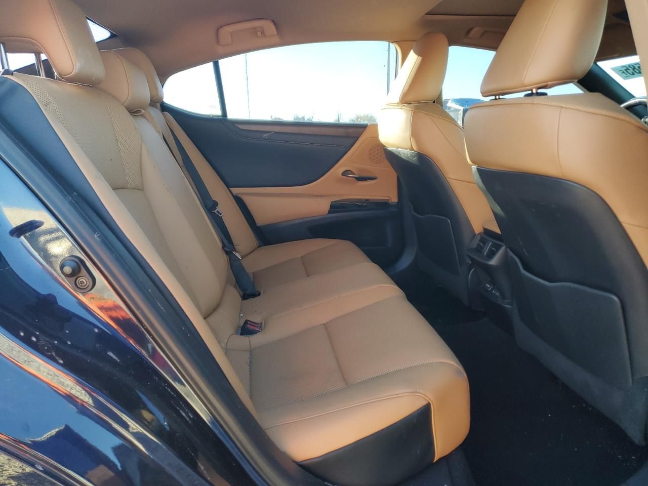 2022 Lexus Es 350 Base