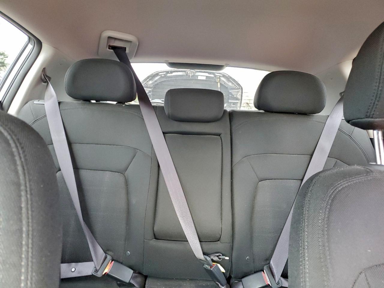 2012 KIA Sportage lx
