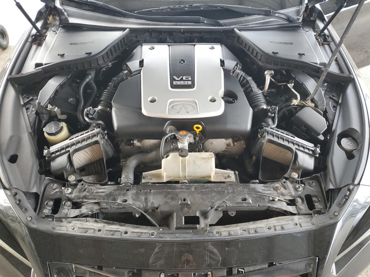 2015 Infiniti Q50 Base