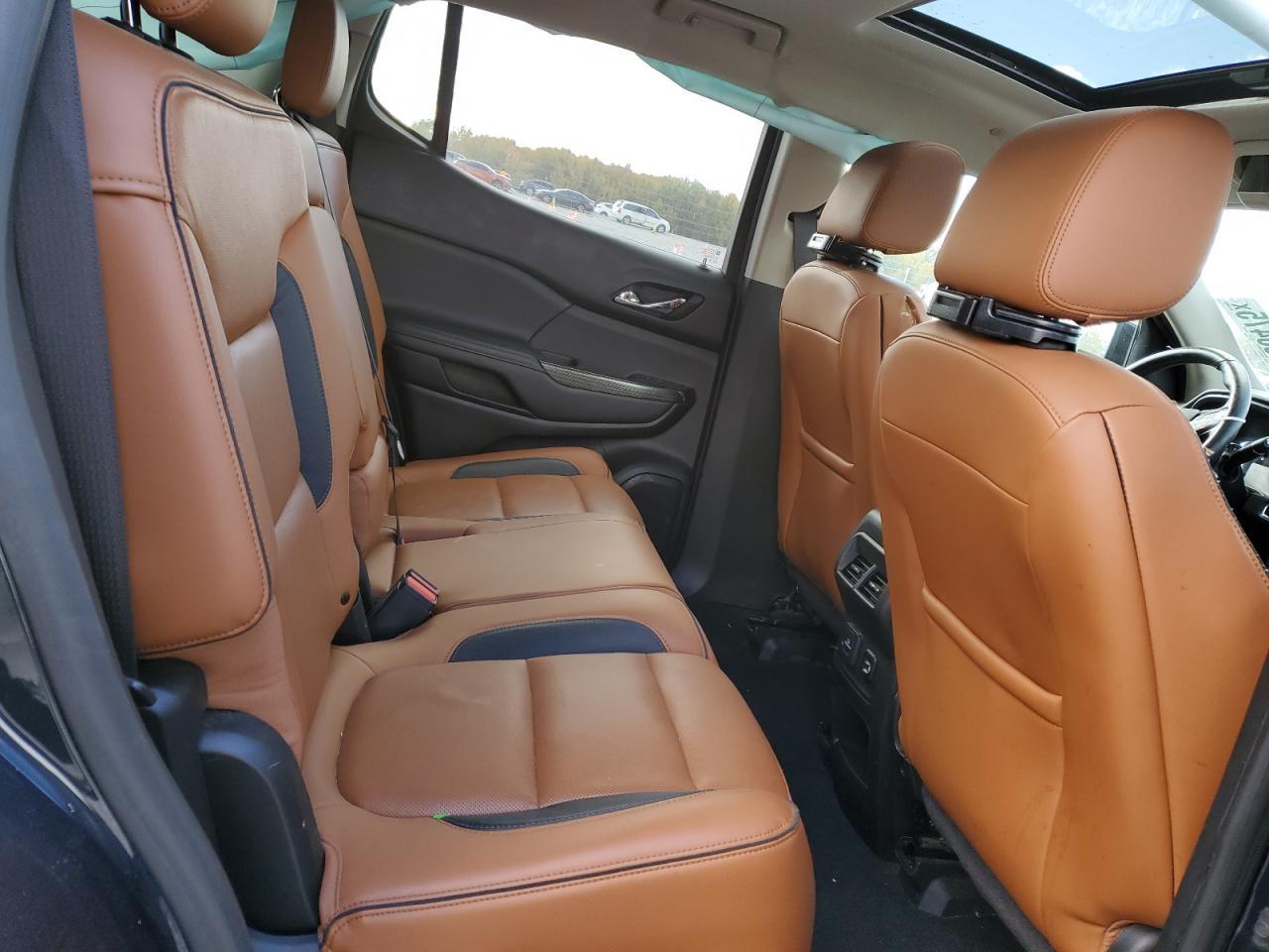 2017 GMC Acadia all Terrain