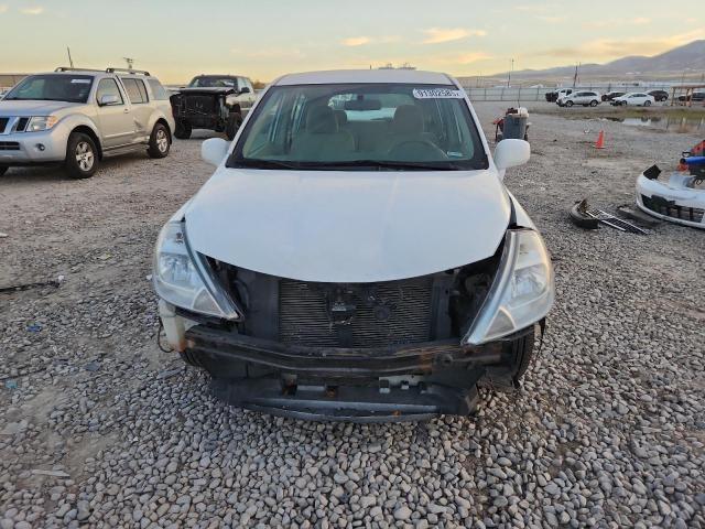 2009 Nissan Versa s