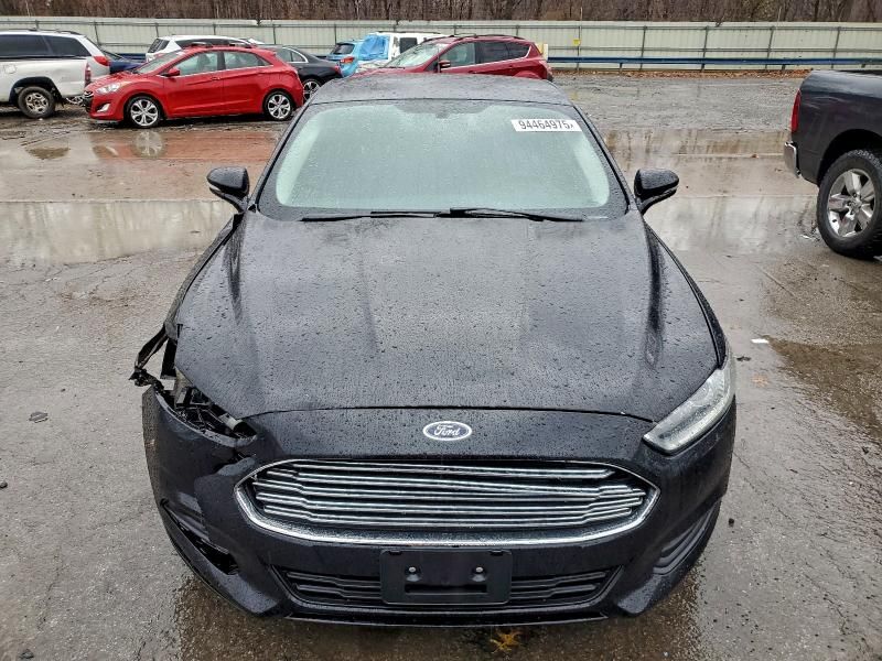 2016 Ford Fusion se