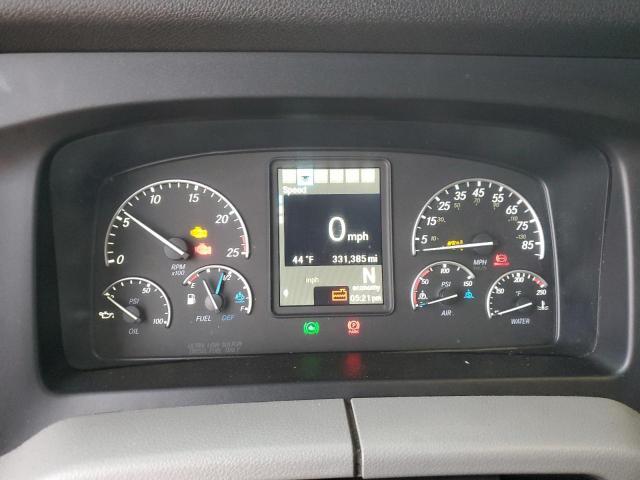 2021 Freigliner Cascadia 126