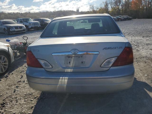 2001 Toyota Avalon xl