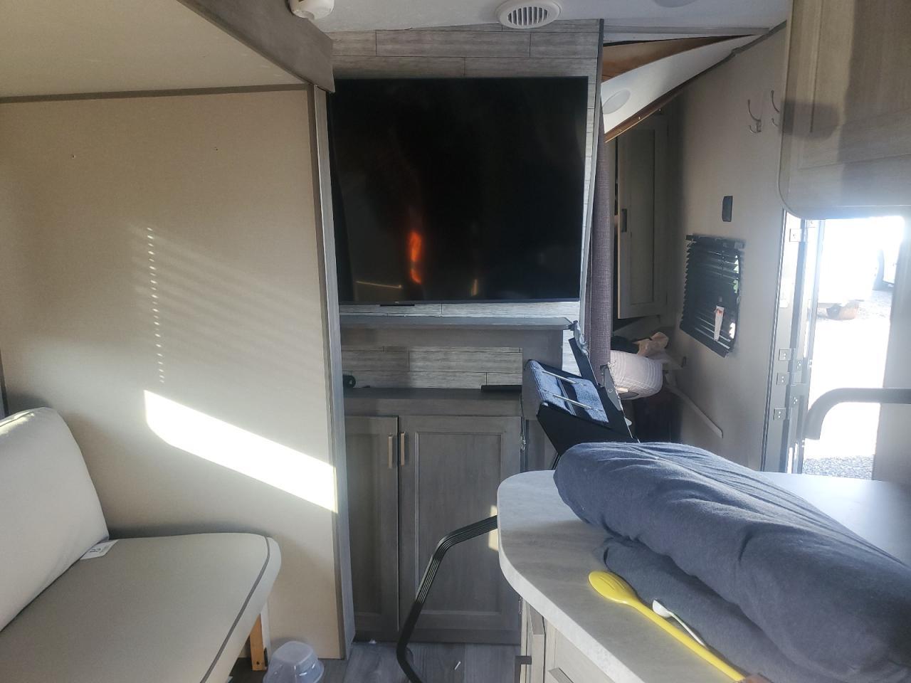 2025 Coachmen Trailer