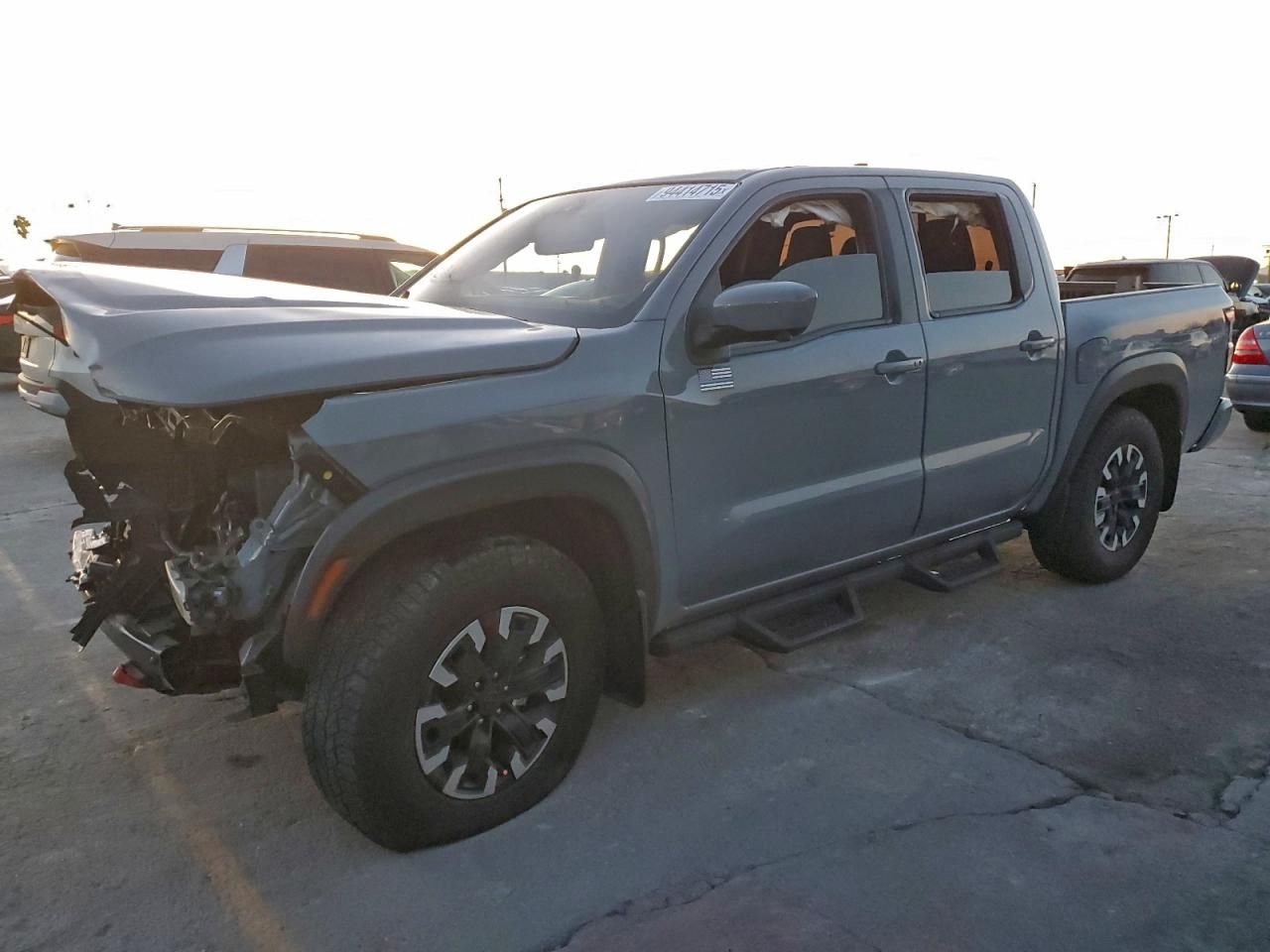 2022 Nissan Frontier s