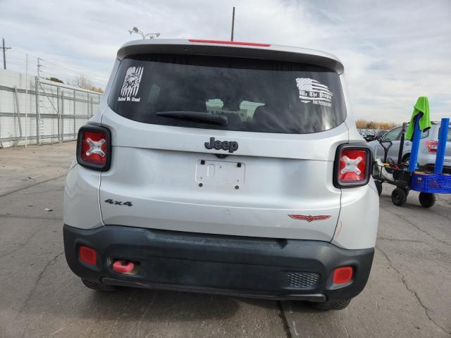 2015 Jeep Renegade Trailhawk