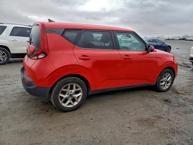 2022 KIA Soul lx