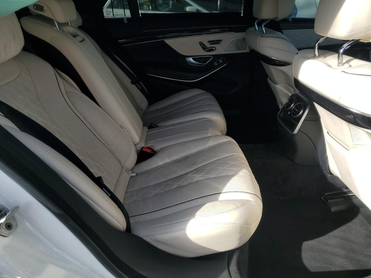 2017 Mercedes-Benz S 550
