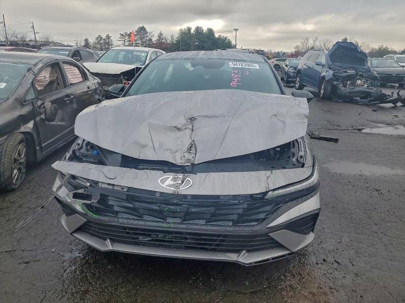2025 Hyundai Elantra sel Sport