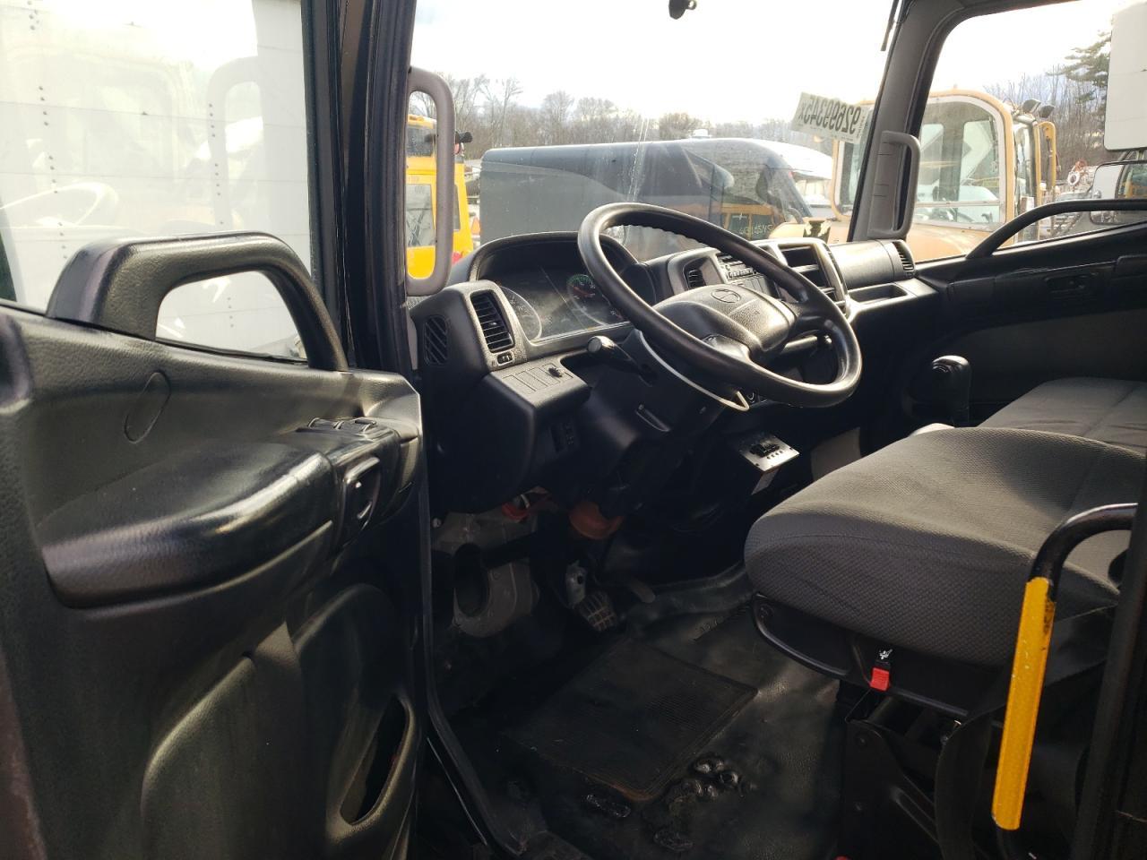 2013 Hino 258/268 Rollback Truck