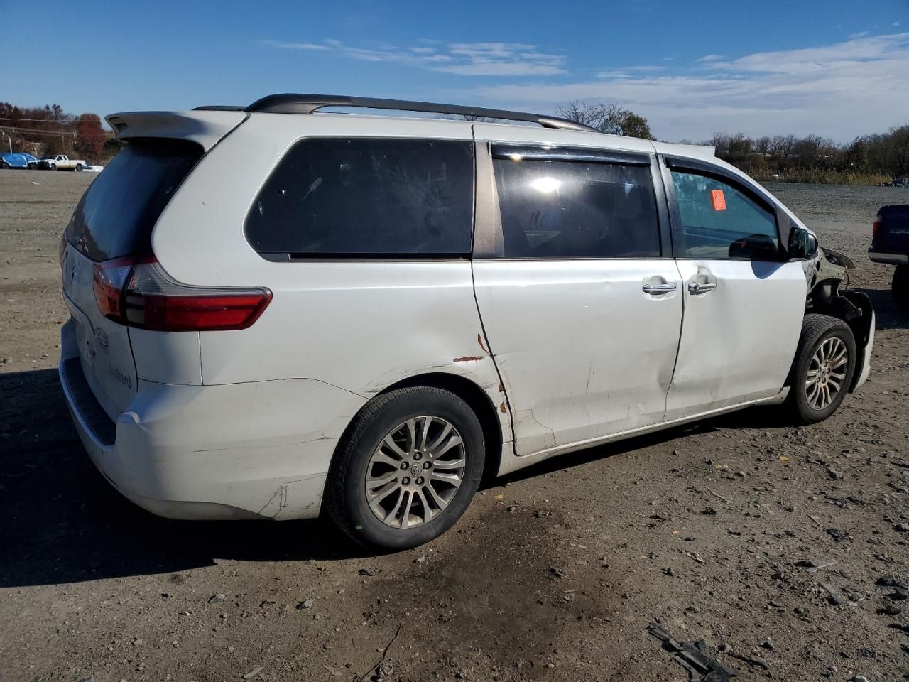 2015 Toyota Sienna xle