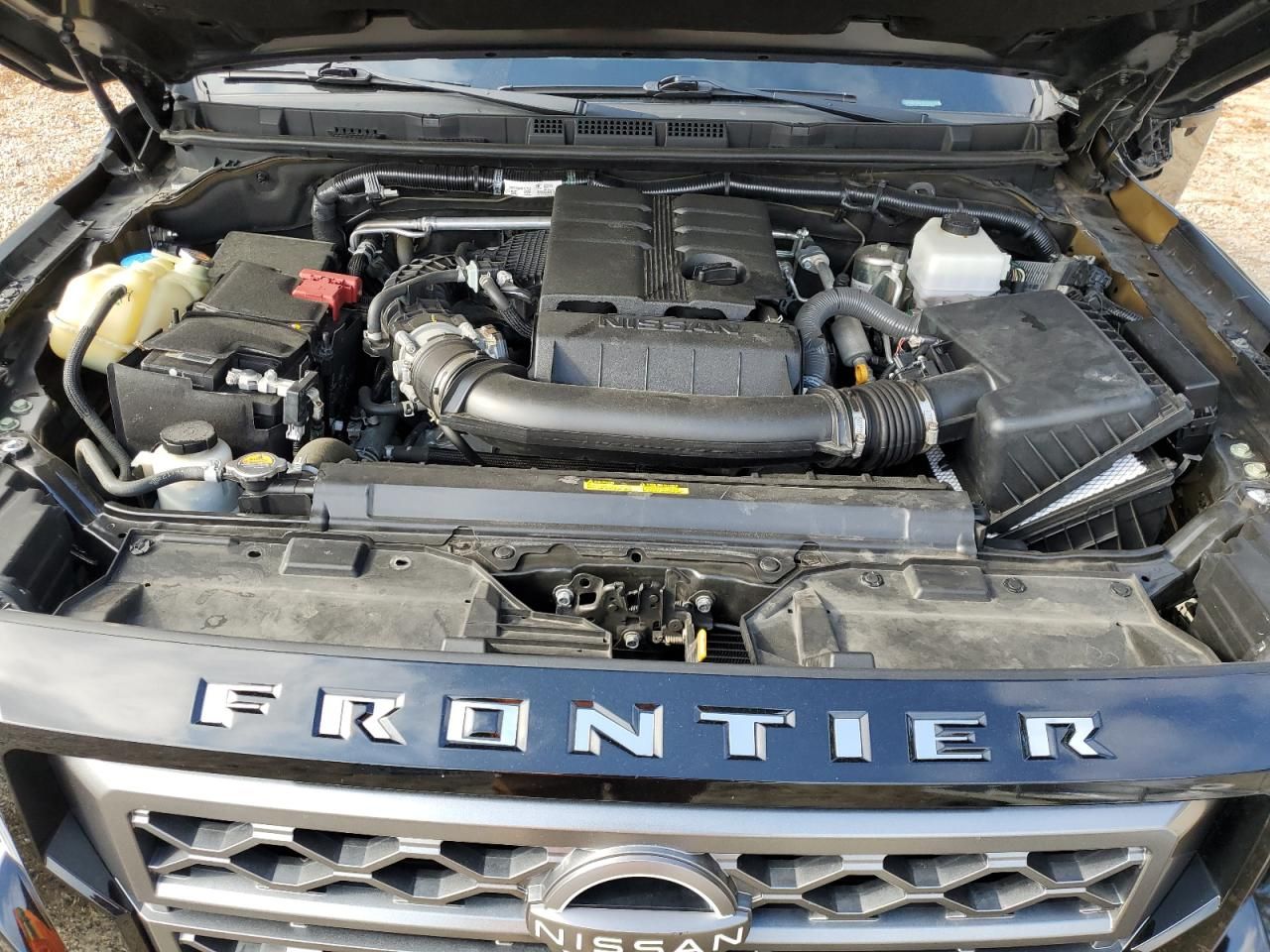 2023 Nissan Frontier s