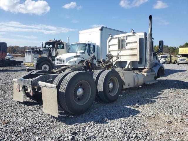 2019 Peterbilt 579 Semi Truck
