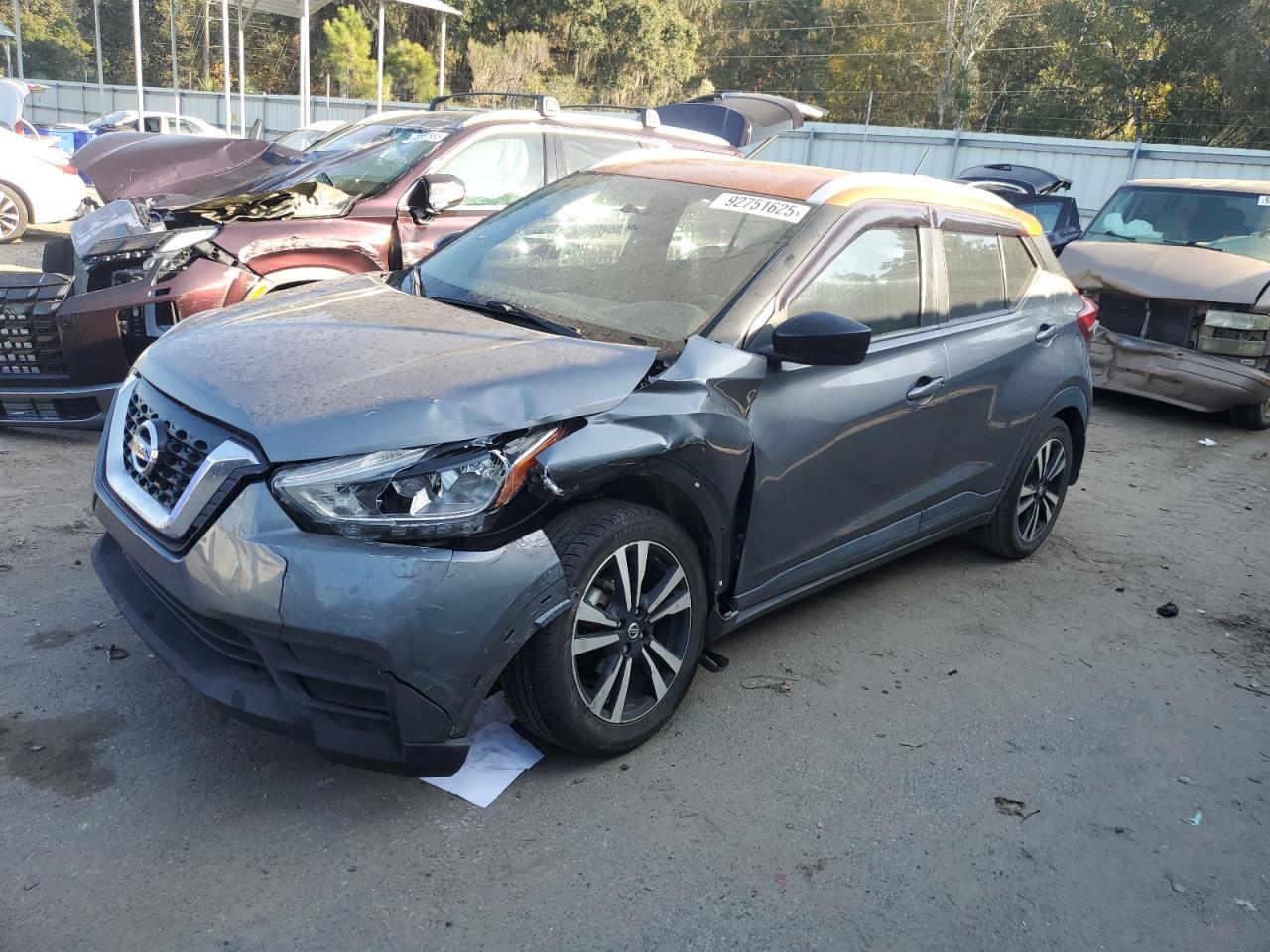 2018 Nissan Kicks s