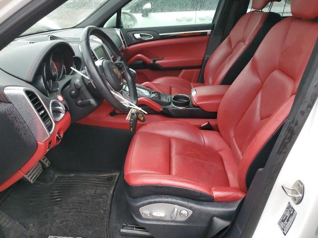 2016 Porsche Cayenne s