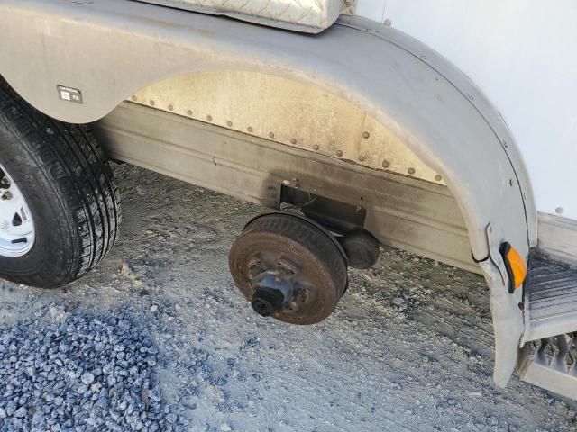 2000 Featherlite Fiber Optic Spicling Trailer