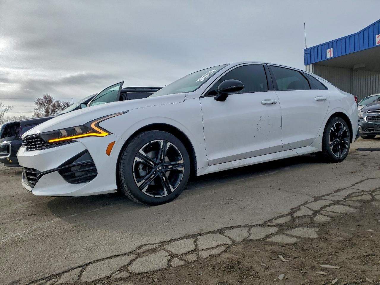 2021 KIA K5 gt Line