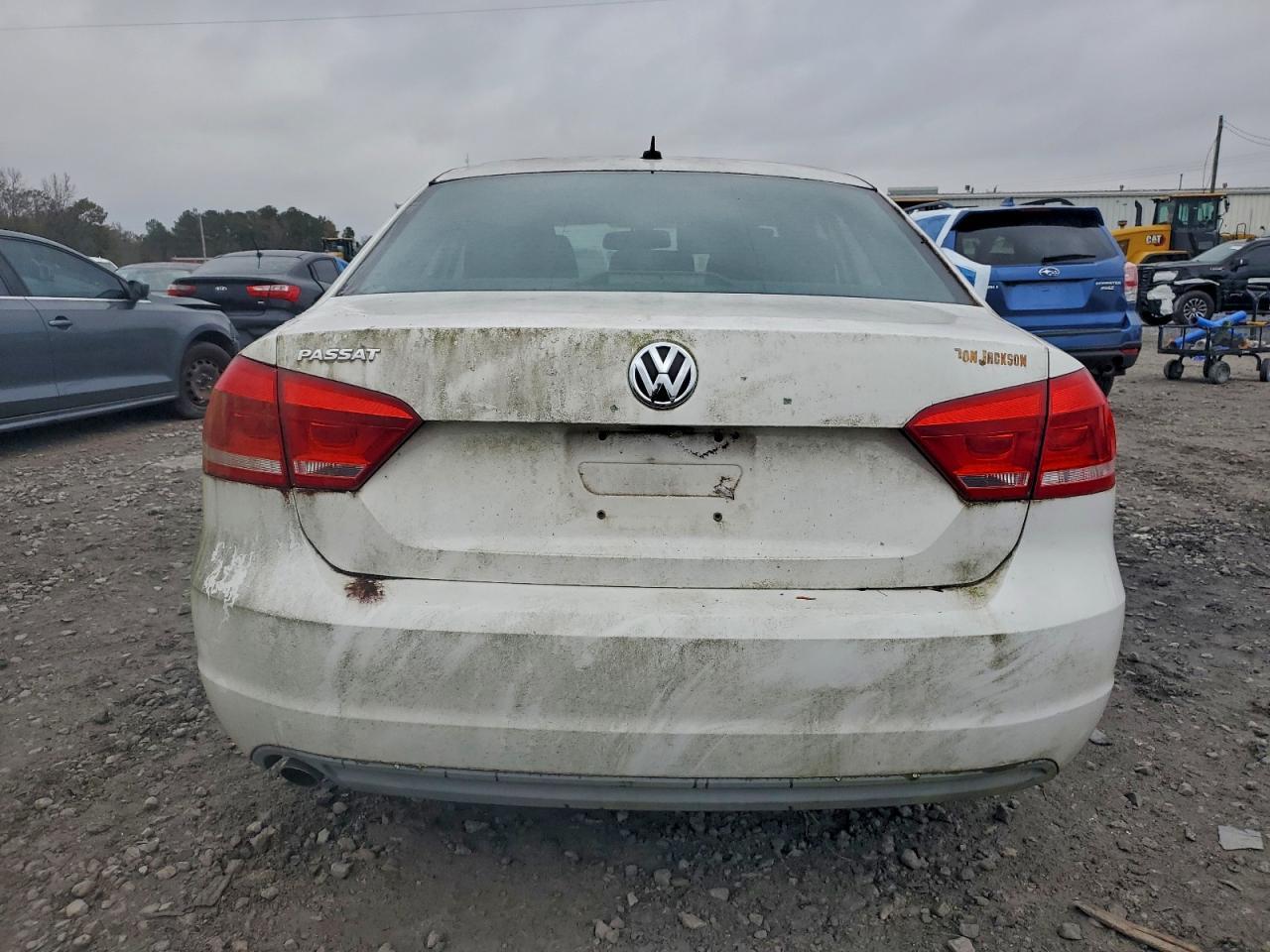 2013 Volkswagen Passat s