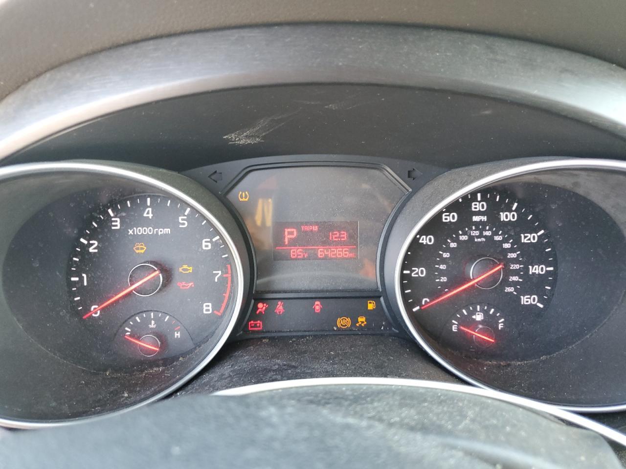 2015 KIA Sedona lx
