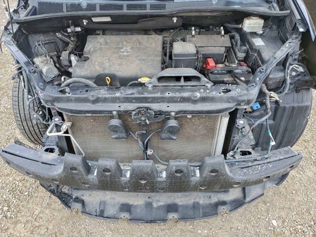 2014 Toyota Sienna l 7-passenger