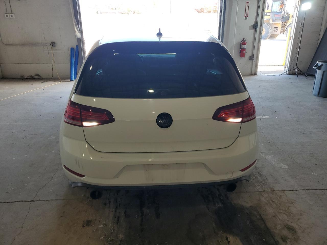 2018 Volkswagen Gti s