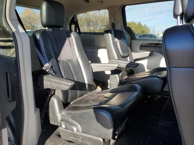 2013 Chrysler Town & Country Limited