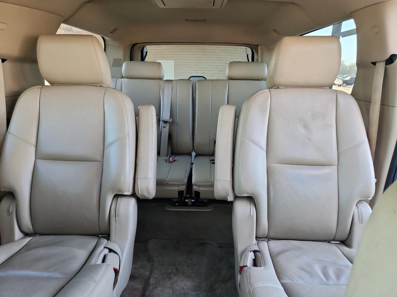 2012 Chevrolet Suburban K1500 ltz